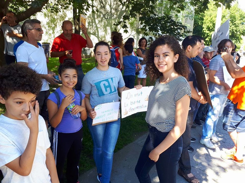 Rassemblement devant l’ambassade d’Algérie à Montréal pour dénoncer les interdictions de conférences à Aokas samedi 29 juillet 2017 - Page 2 1369