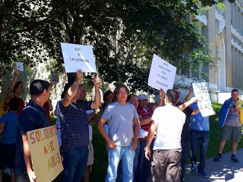 Rassemblement devant l’ambassade d’Algérie à Montréal pour dénoncer les interdictions de conférences à Aokas samedi 29 juillet 2017 - Page 2 1374