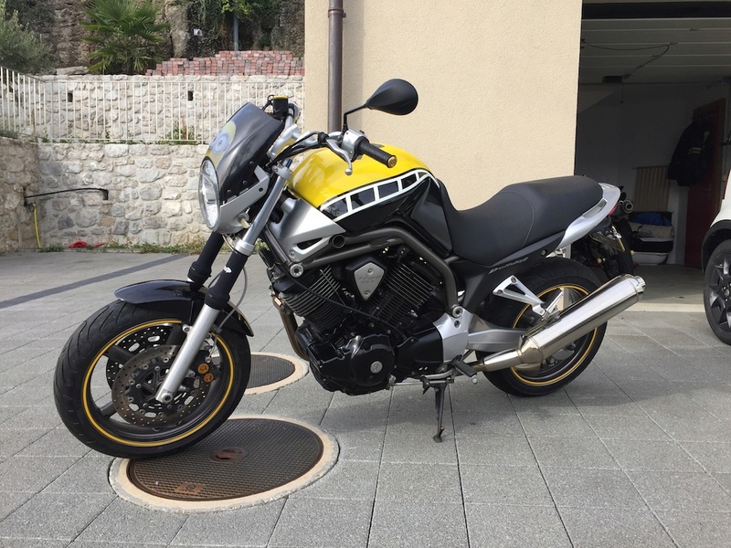 Le gentil Toutou, Yamaha BT 1100 Bulldog Bulldo14