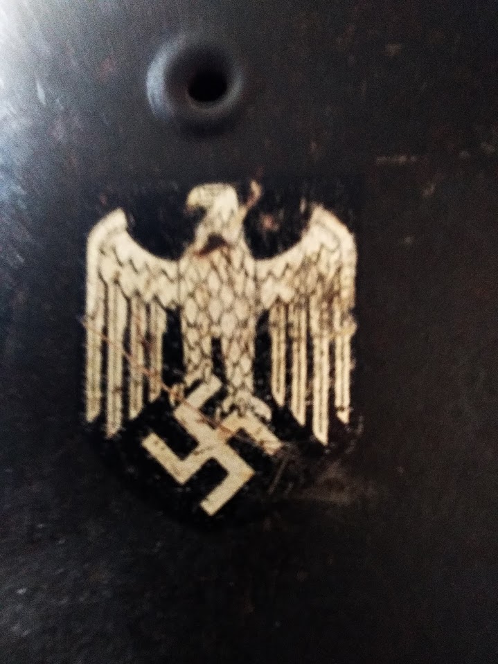 identification d'un insigne Heer sur un casque modèle 1942 Casque10