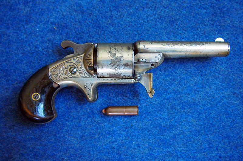 L'avènement des revolvers à cartouches métalliques aux U.S.A. Moore10