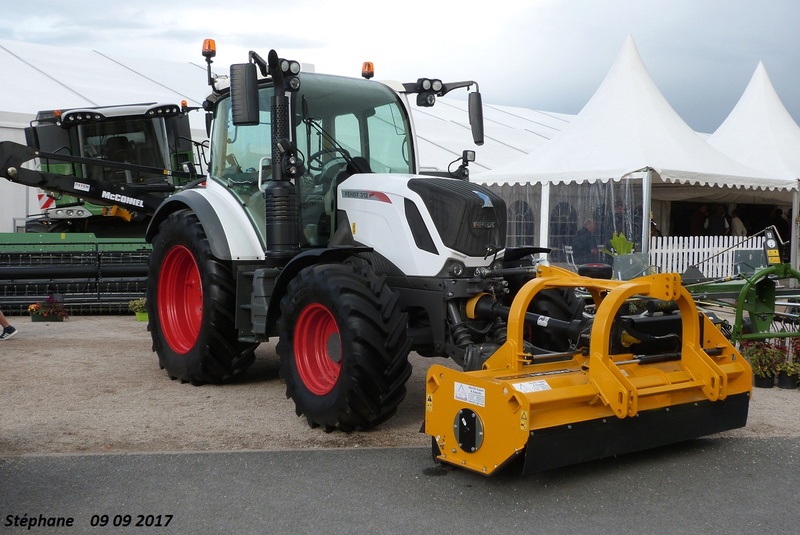 Claas (D) - Page 2 Foire_97