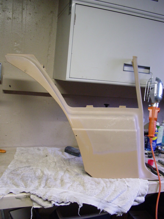 rear armrest panls Dsc01513