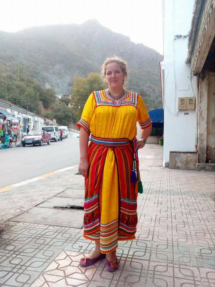 Uli Rohde, une allemande qui chante en kabyle à Aokas 12 août 2017 1200
