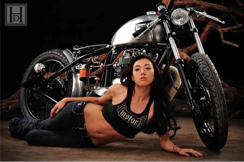 Babes & Bikes - Page 3 Babe-m48