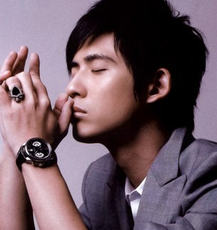 Vic Zhou 52