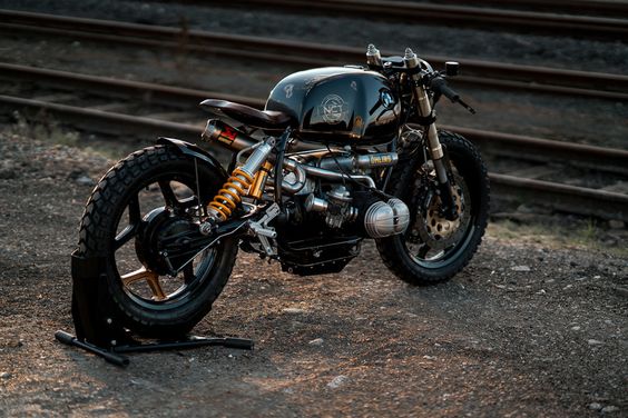 PHOTOS - BMW - Bobber, Cafe Racer et autres... - Page 13 1464f910