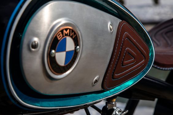 PHOTOS - BMW - Bobber, Cafe Racer et autres... - Page 14 Ff58a510