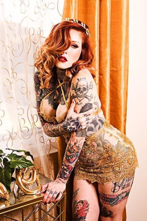 CHARME - Les plus belles femmes sont tatouées... - Page 10 Tumbl102