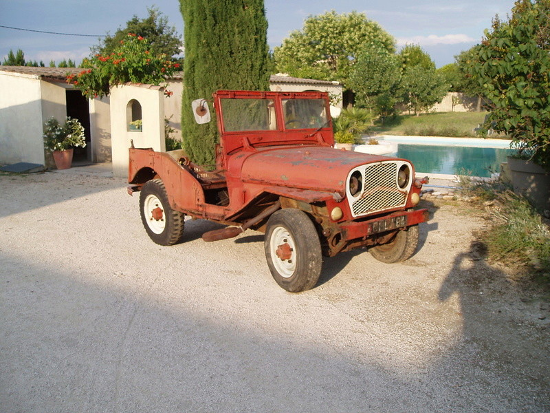 Jeep de fabrication Française P1010615