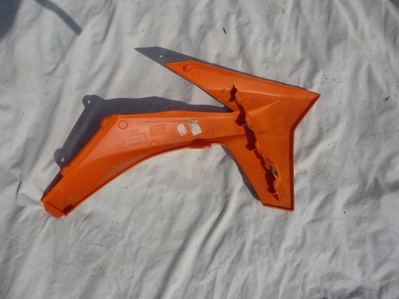 plastiques ktm  P1070014