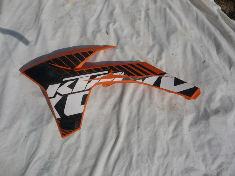 plastiques ktm  P1070015