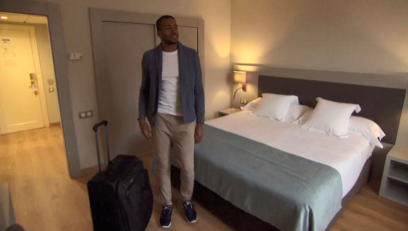 Bachelorette 13 - Rachel Lindsay - ScreenCaps -  *Sleuthing Spoilers* - Discussion   - Page 79 Erics_10