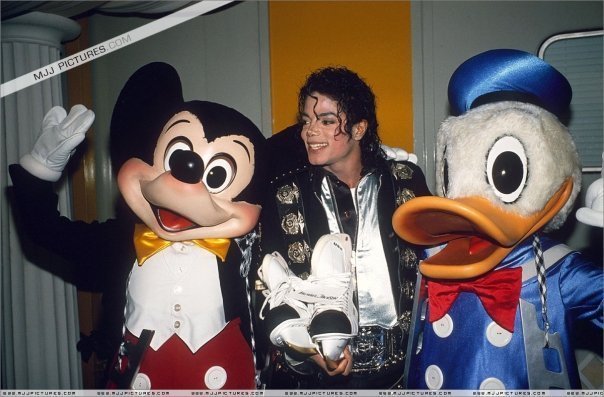 Michael e la Disney - Pagina 2 Michae18
