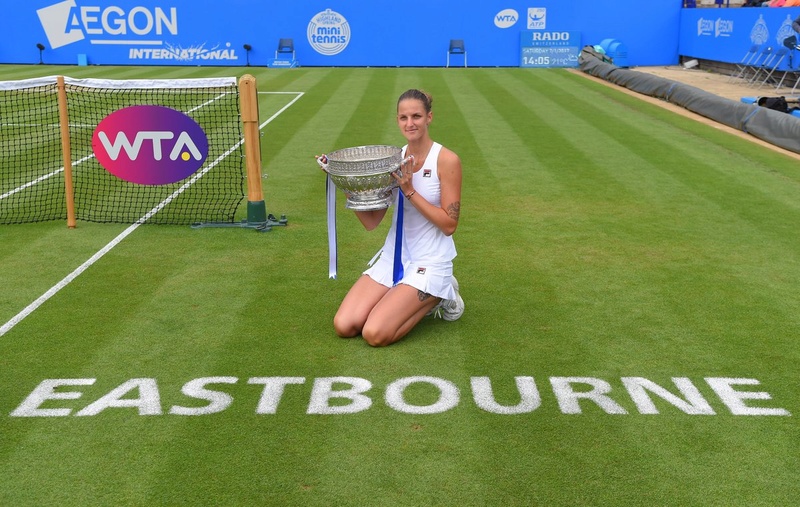 WTA EASTBOURNE 2017 - Page 4 Ddpxfg10