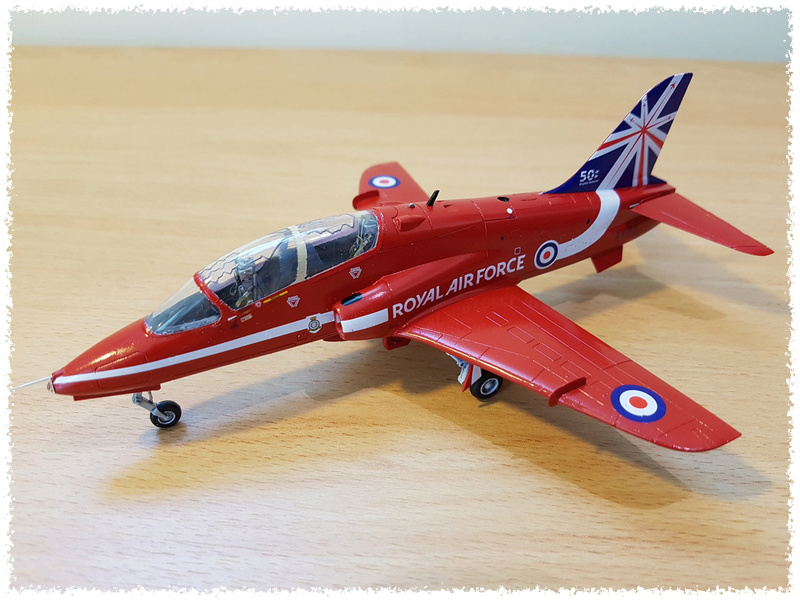 BAe Hawk T.1 Red Arrows - Airfix 1/72 5_fina10