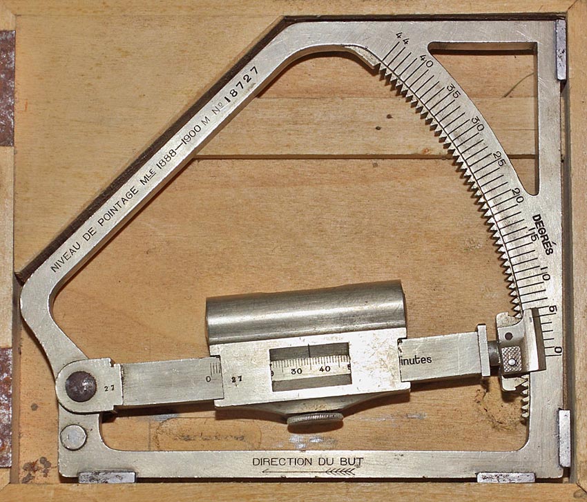 Le niveau de pointage d'artillerie pour le canon de 75 et autres canon  Niveau12