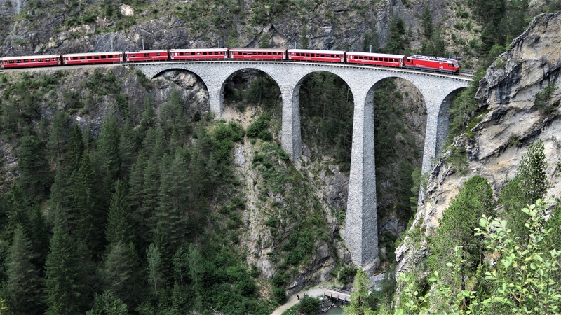 BEX (Bernina express) Img_4811