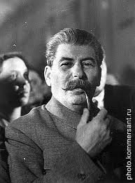 La Pipa de Stalin Stalin11