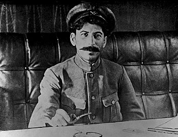 La Pipa de Stalin Stalin14