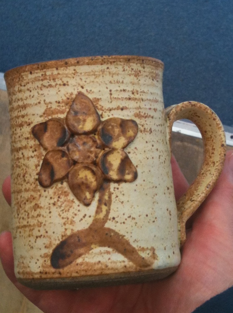 Pauline Paterson, Black Mountain Pottery, Brecon,Wales, PP mark, BMP mark Black_10