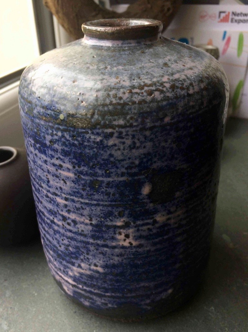 Vase with blue-purple glaze C5ce4511