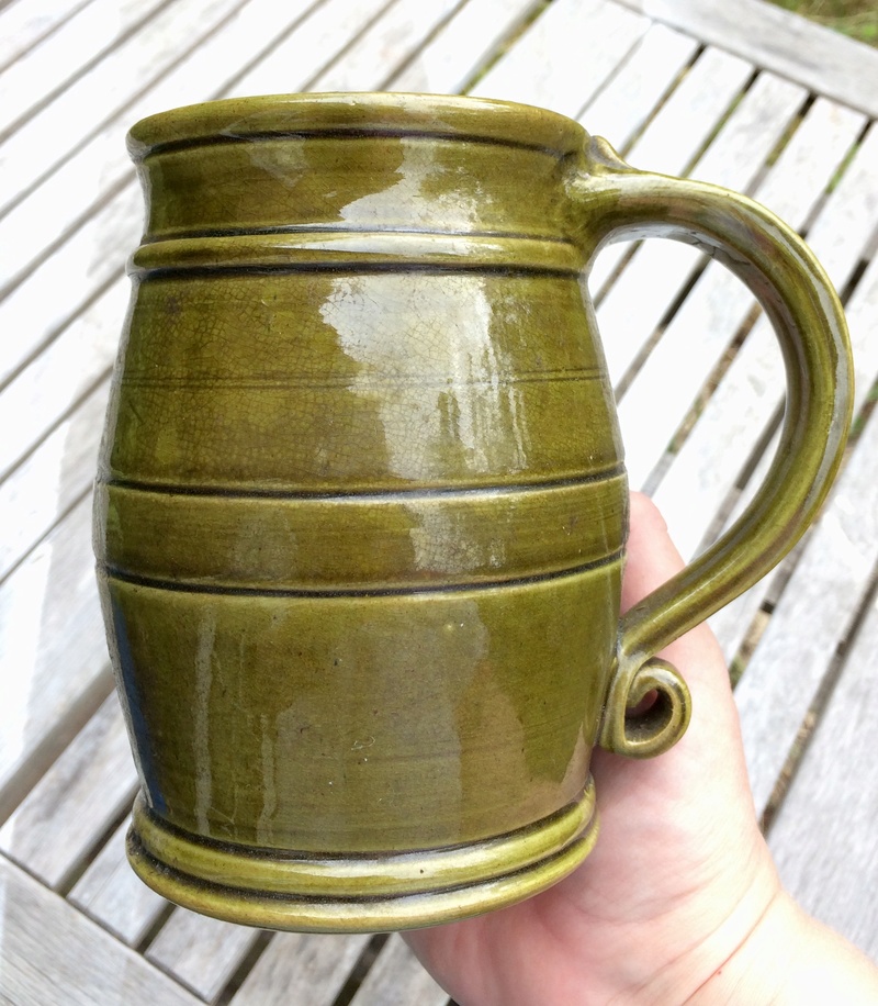 Green pottery tankard dpmark - Mrs D G Bonelle, Crafts of Britain, Monmouth Img_2718