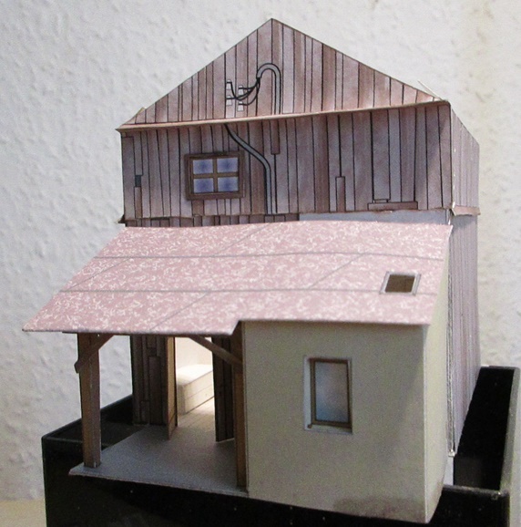 Fertig - Wassermühle, Bauernhaus, Model Kartonowy,1/87,gebaut von Helmut D. Img_1520