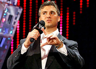 WWE Monday Night Raw du 17 Décembre 2012(Résultats) Shane-10