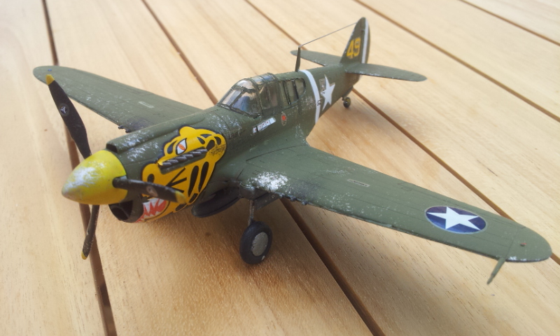 [Academy]P-40E Warhawk 2017-011