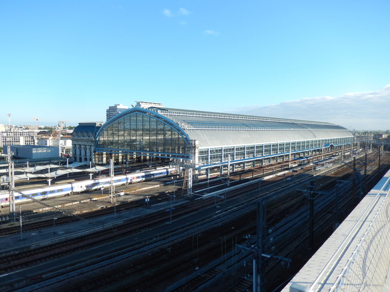 6 heures en gare de Bordeaux St Jean pour l'inauguration de la LGVA. Dscn5314