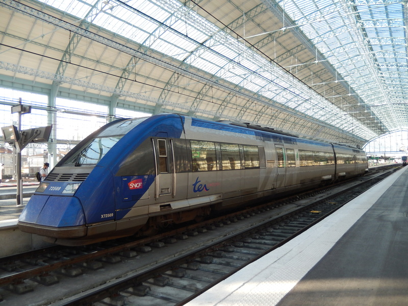 6 heures en gare de Bordeaux St Jean pour l'inauguration de la LGVA. Dscn5315