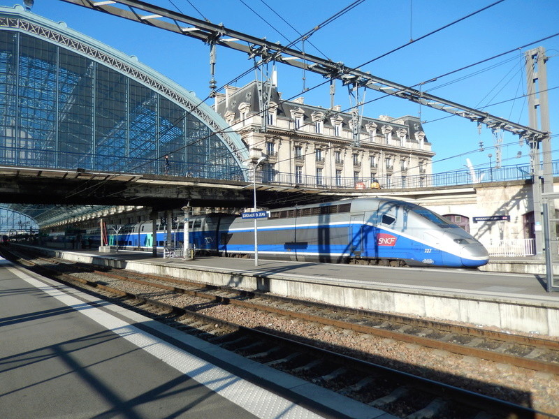 6 heures en gare de Bordeaux St Jean pour l'inauguration de la LGVA. Dscn5316