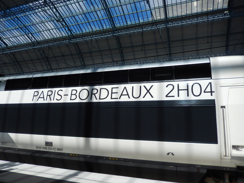 6 heures en gare de Bordeaux St Jean pour l'inauguration de la LGVA. Dscn5328