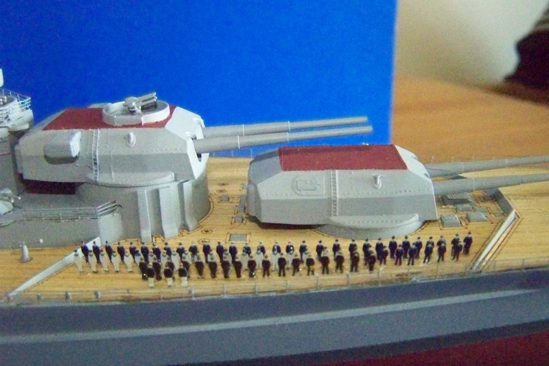 Meine Tirpitz in 1:350 von Tamiya 102_3911