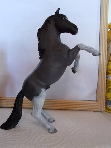 Schleich rearing mustang 2025