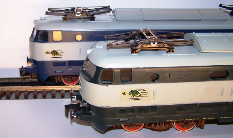 La locomotive électrique E444 "La Tartaruga"  FS Lima_o54