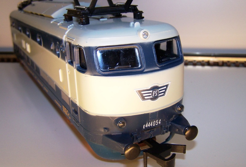 La locomotive électrique E444 "La Tartaruga"  FS Lima_o56