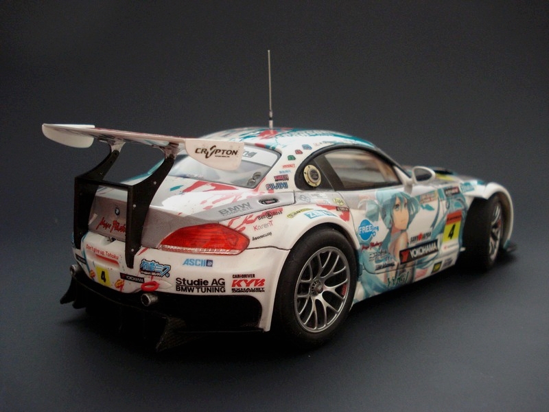 BMW Z4 GT3. team HATSUNEMIKU GOODSMILE. GT300 2011 67_fin12