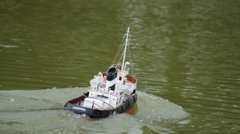 Fertig - Sea Going tug im Maßstab 1:35 gebaut von guennie - Seite 27 Dsc01214