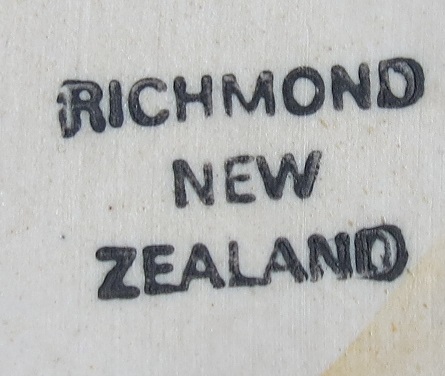 Richmond Stoneware, Mapua Ware, Waimea Potteries etc - do we need a gallery? Richmo24