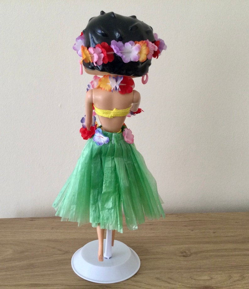 Betty Boop poupée de mode de collection Havaianas Il_79414