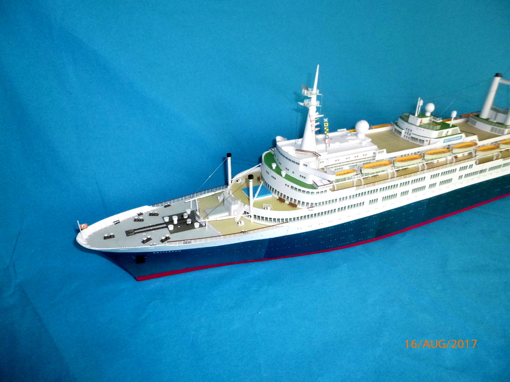 SS Rotterdam V Scaldis 1:200 gebaut von Millpet  Galeriebilder P1070137
