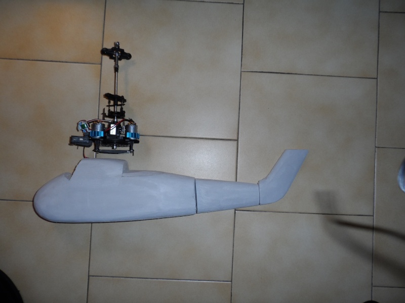 Projet de fuselage en fibre - Page 2 Master10