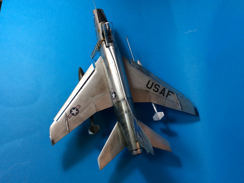 F-100 Trumpeter 1/48 Img_3657