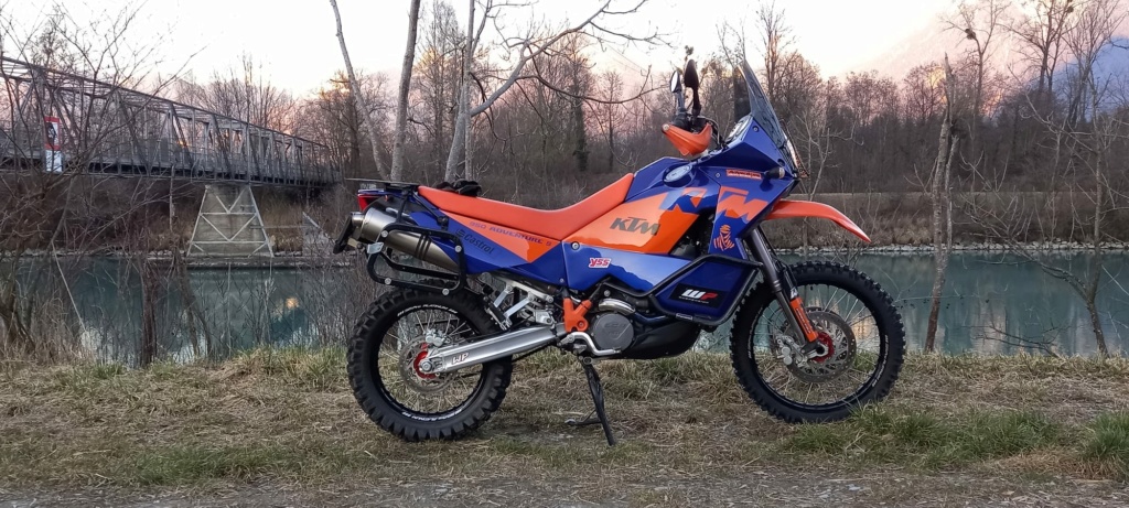 Mon nouveau joujou pour la terre (XR650R) 19ffa210