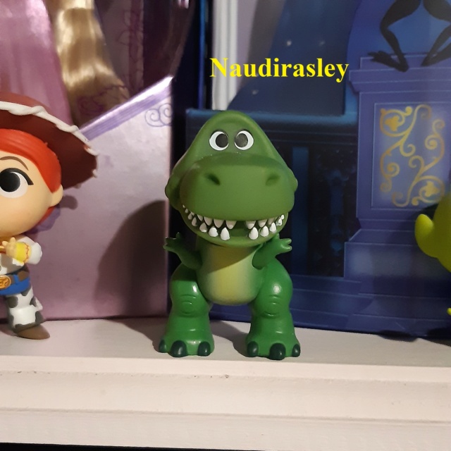 Toy Story - Page 34 20211236
