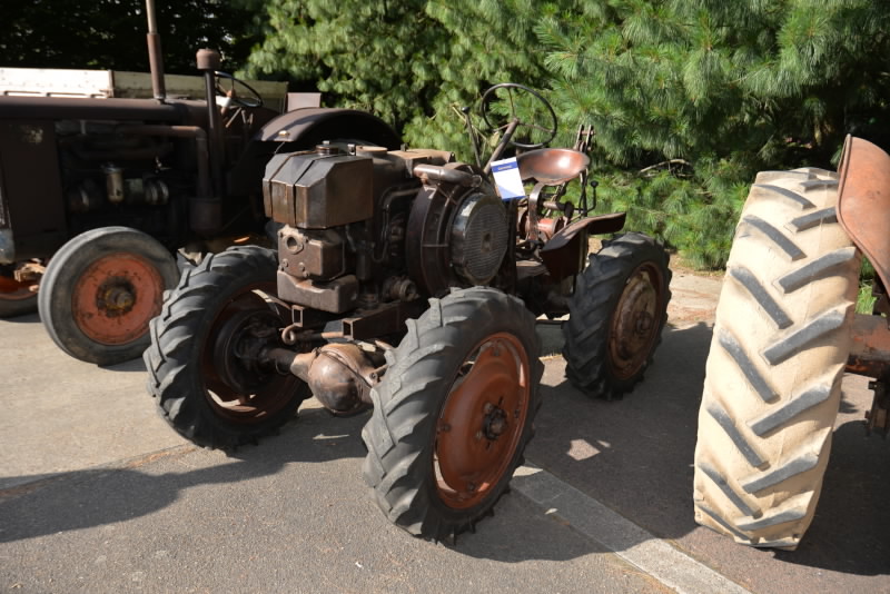  28- Les tracteurs du Plan Marshall Au COMPA le 24 et 25 Juin 2017 Dsc_3449
