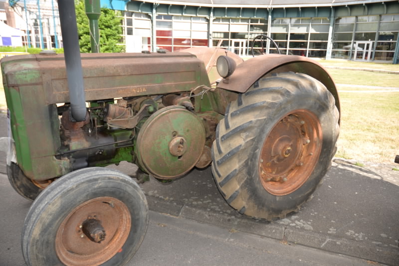  28- Les tracteurs du Plan Marshall Au COMPA le 24 et 25 Juin 2017 Dsc_3637