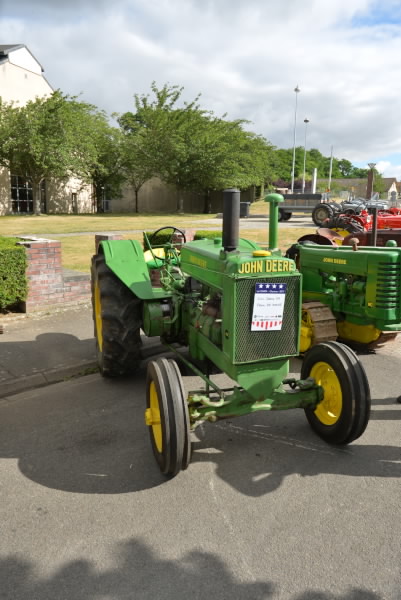  28- Les tracteurs du Plan Marshall Au COMPA le 24 et 25 Juin 2017 Dsc_3645